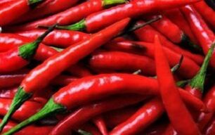 Hot pepper to destroy helminths